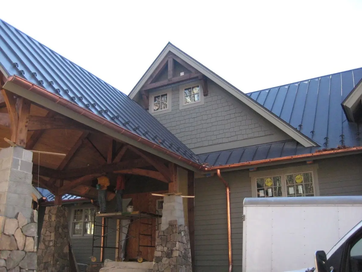 Craftsman Roofing team delivering quality roofing work in Roslyn Heights